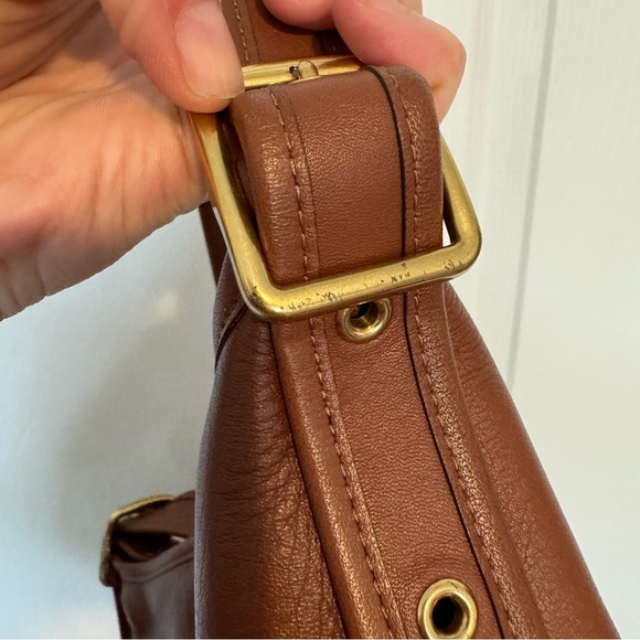 Authentic COACH LEATHERWARE Duffle 16 Shoulder Bag - 2025 - Picture 7 of 16